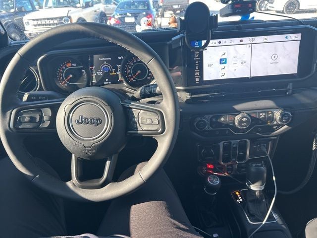 2025 Jeep Wrangler Rubicon X