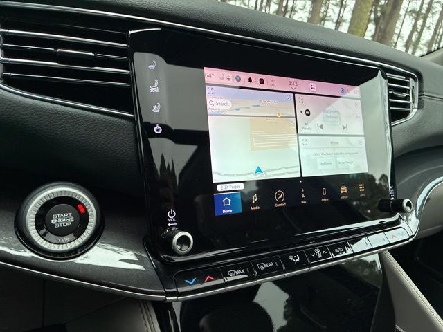 2023 Jeep Wagoneer Base