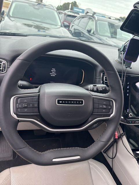 2023 Jeep Wagoneer Base