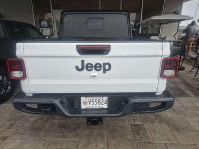 2021 Jeep Gladiator Overland