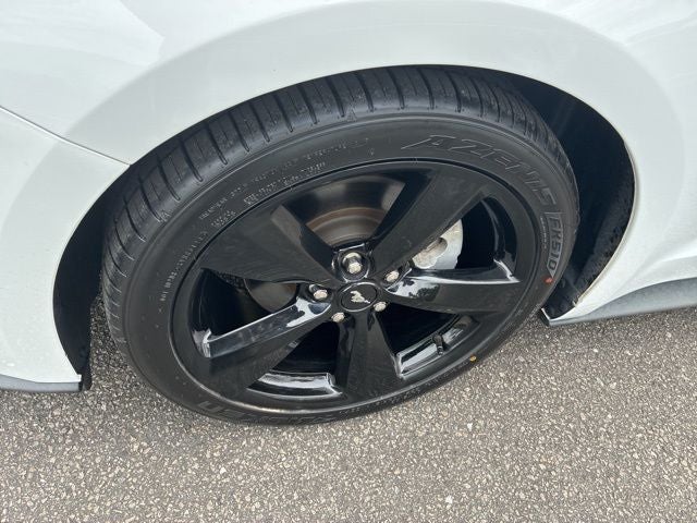 2022 Ford Mustang EcoBoost