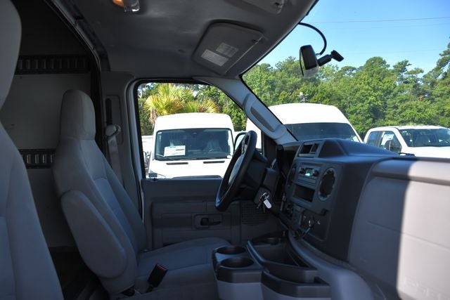 2023 Ford E-450SD Base DRW