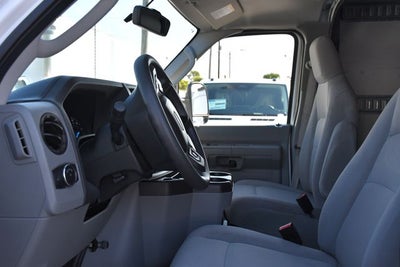 2023 Ford E-450SD Base DRW