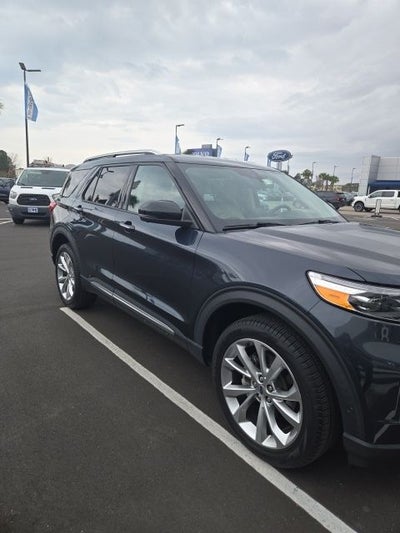 2023 Ford Explorer Platinum