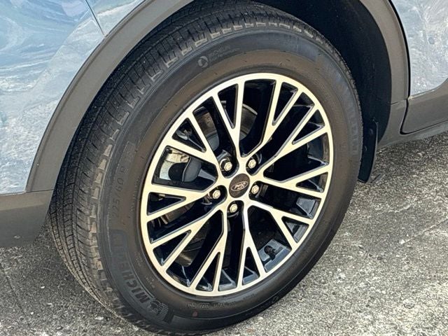 2024 Ford Escape Plug-In Hybrid Base