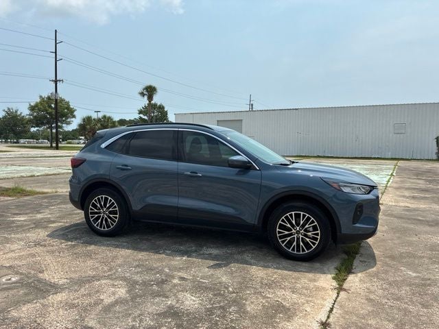 2024 Ford Escape Plug-In Hybrid Base