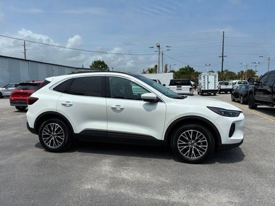 2025 Ford Escape Plug-In Hybrid Base
