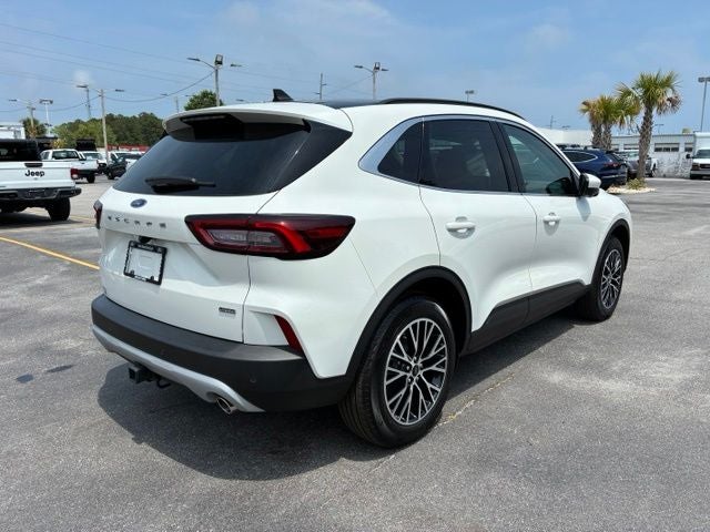 2025 Ford Escape Plug-In Hybrid Base