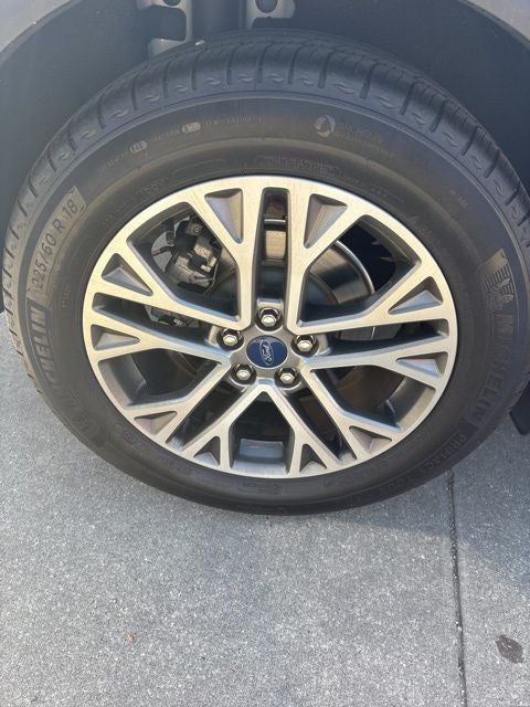 2021 Ford Escape SEL