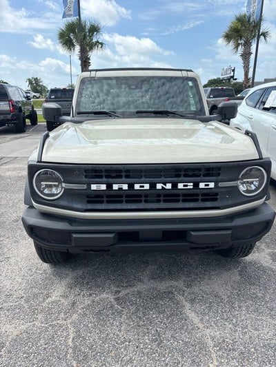 2025 Ford Bronco Base
