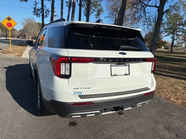 2025 Ford Explorer Active