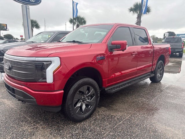 2024 Ford F-150 Lightning Lariat