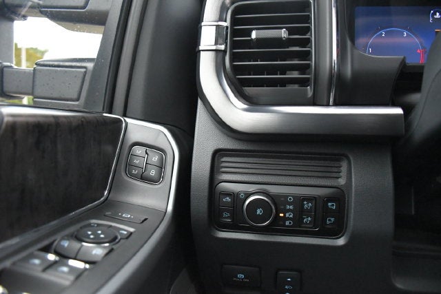 2025 Ford F-250SD Lariat