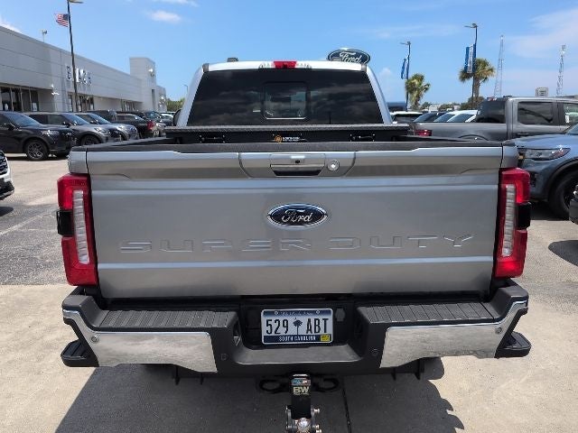2023 Ford F-350SD Lariat