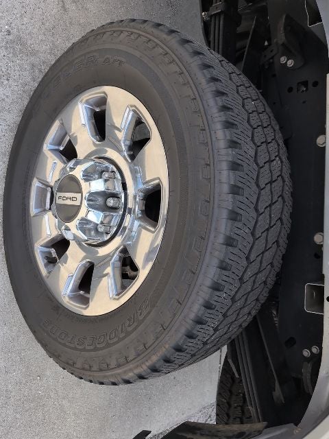 2023 Ford F-350SD Lariat