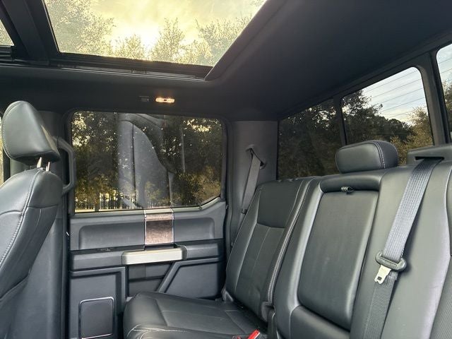 2022 Ford F-350SD Lariat