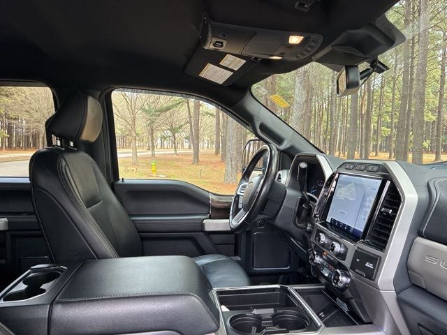 2022 Ford F-350SD Lariat DRW