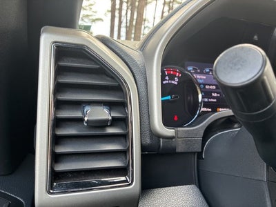 2022 Ford F-350SD Lariat DRW