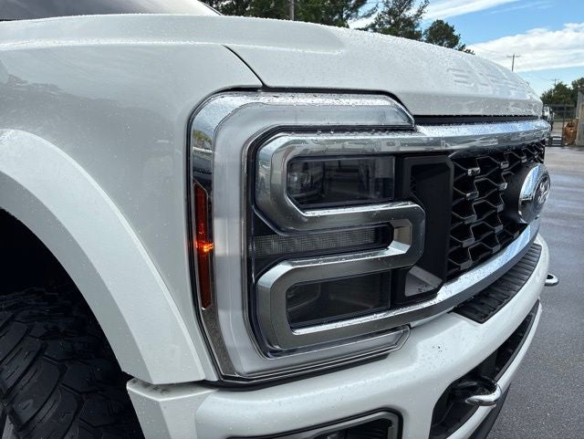 2024 Ford F-450SD Limited DRW