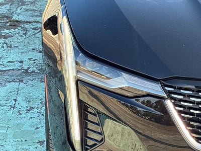 2023 Cadillac CT4 Luxury