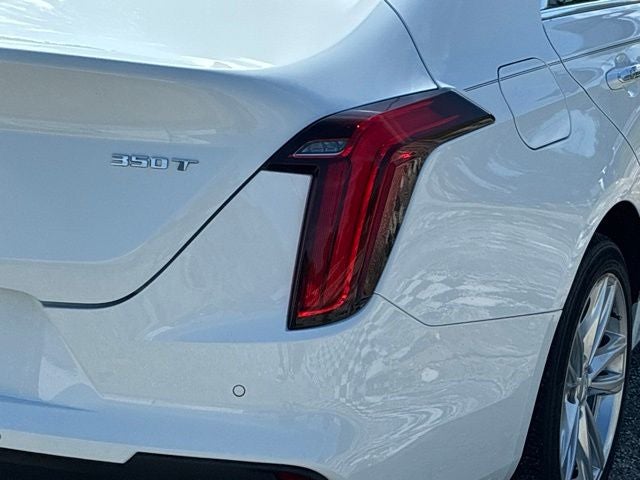 2022 Cadillac CT4 Luxury