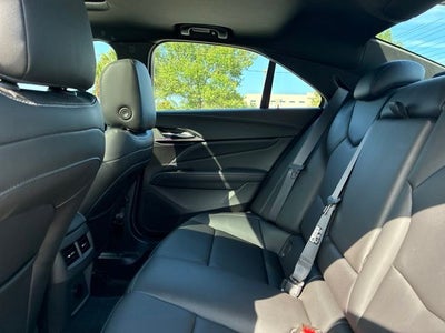 2022 Cadillac CT4 Luxury