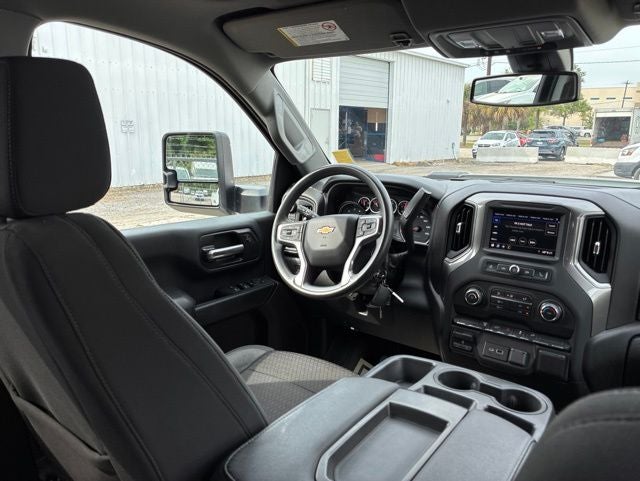 2023 Chevrolet Silverado 2500HD Custom