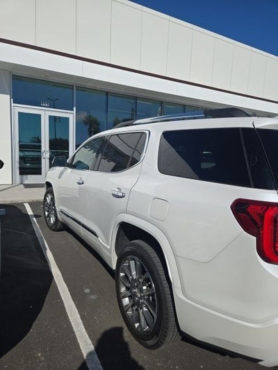 2023 GMC Acadia Denali