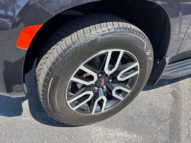 2023 GMC Yukon XL AT4