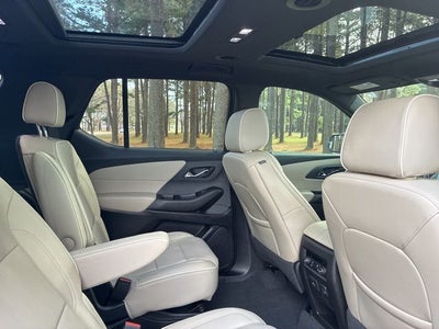 2023 Chevrolet Traverse Premier