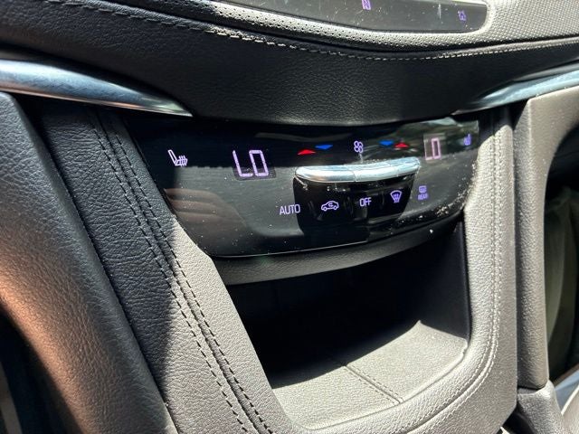 2020 Cadillac XT5 Luxury