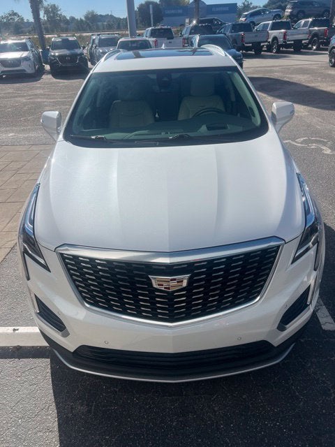 2022 Cadillac XT5 Premium Luxury