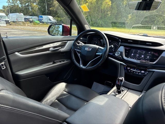 2023 Cadillac XT6 Sport