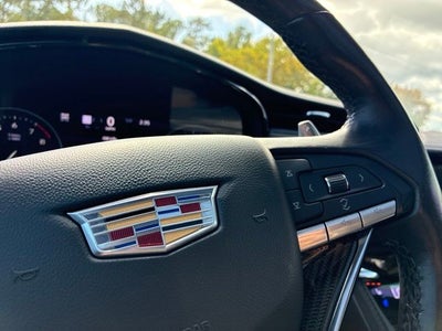 2023 Cadillac XT6 Sport