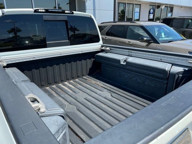 2017 Nissan Titan Platinum Reserve