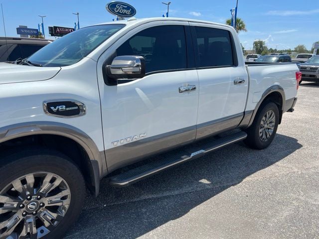 2017 Nissan Titan Platinum Reserve