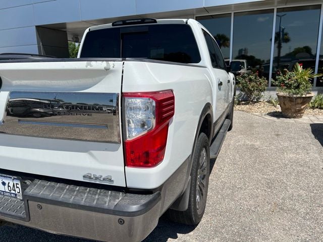 2017 Nissan Titan Platinum Reserve