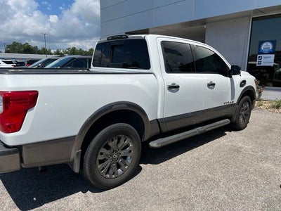 2017 Nissan Titan Platinum Reserve