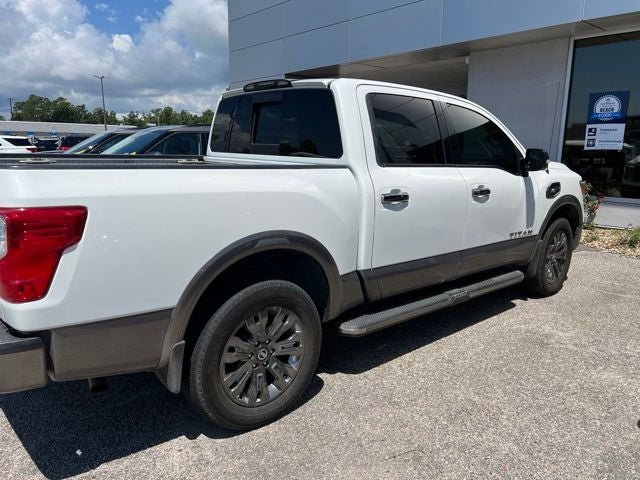 2017 Nissan Titan Platinum Reserve