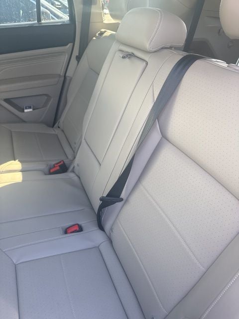 2023 Volkswagen Atlas 2.0T SE