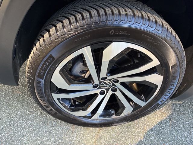 2021 Volkswagen Atlas 3.6L V6 SEL Premium R-Line