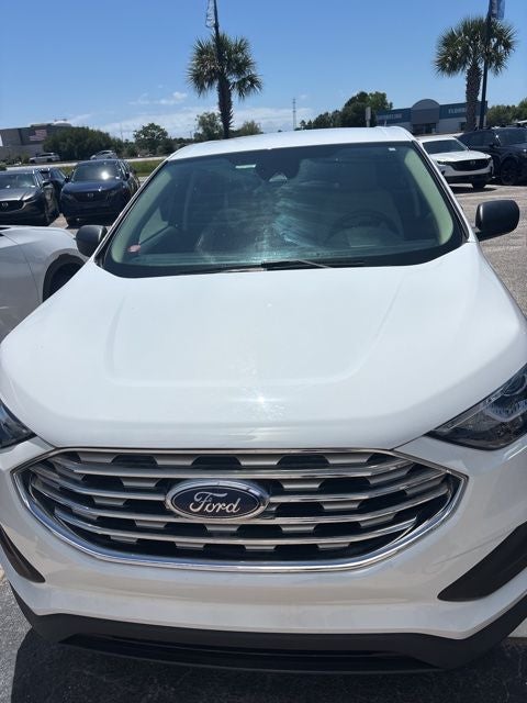 2020 Ford Edge SE