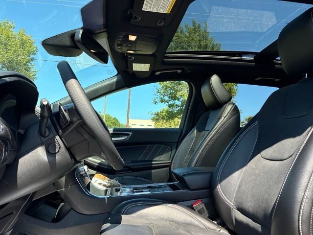 2024 Ford Edge ST
