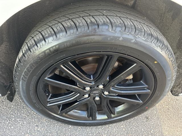 2023 Ford Edge ST Line