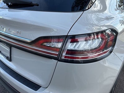 2022 Lincoln Nautilus Reserve