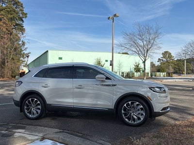 2022 Lincoln Nautilus Reserve