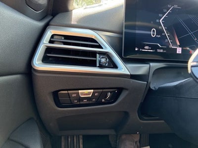 2025 BMW 3 Series 330i