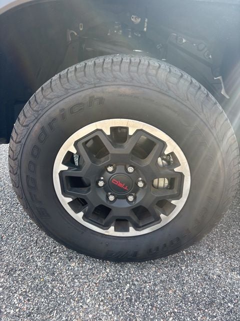 2025 Toyota Tacoma TRD Off-Road