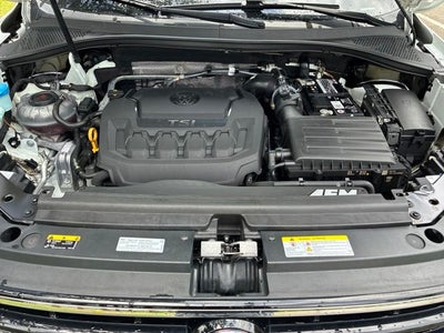 2022 Volkswagen Tiguan 2.0T SE R-Line Black