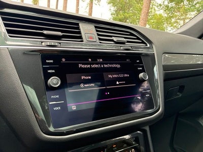 2022 Volkswagen Tiguan 2.0T SE R-Line Black